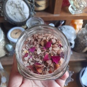 Sales, Hierbas & Flores para un baño de atracción
